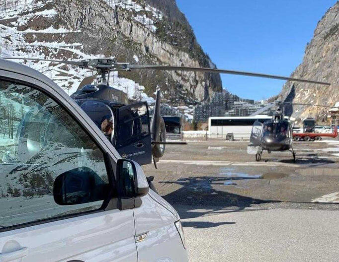 helicoptors ready for passengers